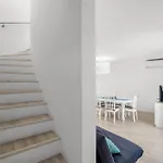 Maison En Face De La シス・フール・レ・プラージュ
