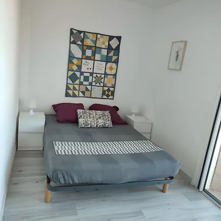 Tatil Evi Maison En Face De La Six-Fours-les-Plages